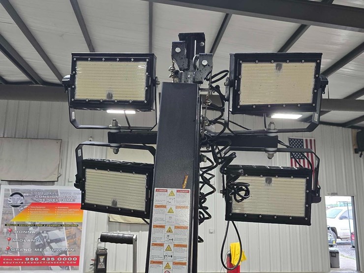 allmand-bros-night-lite-gr-image-10