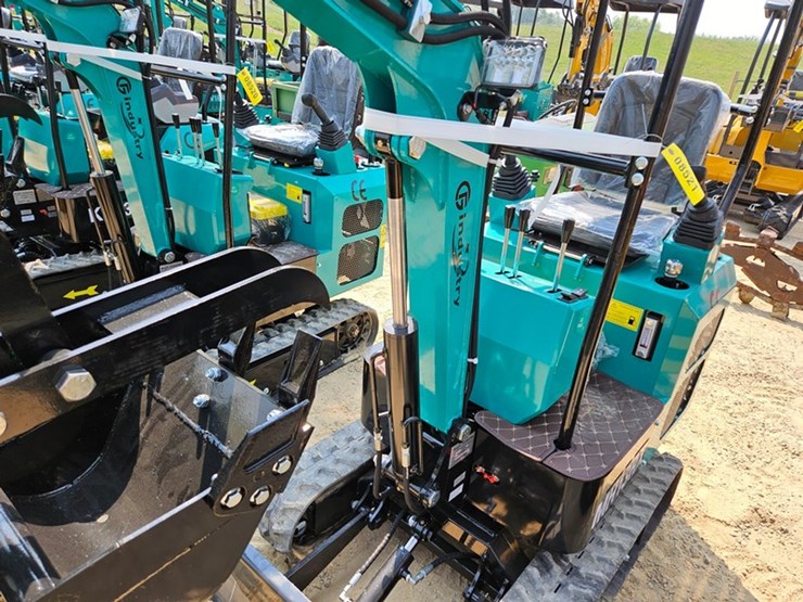 2026-cfg-industry-mh13rx-image-9