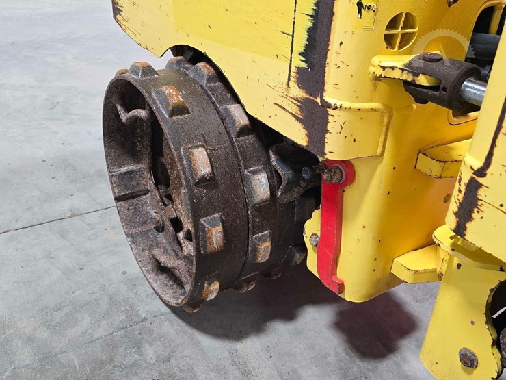 2019-bomag-bmp8500-image-12