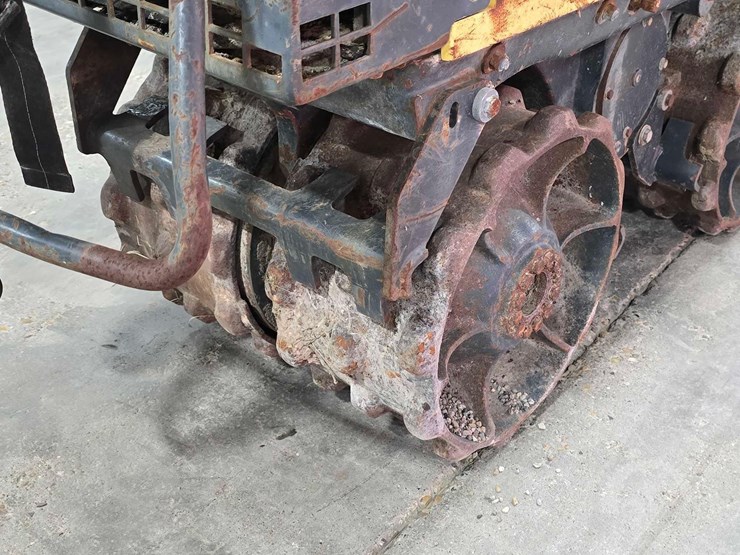 1998-bomag-bmp851-image-14