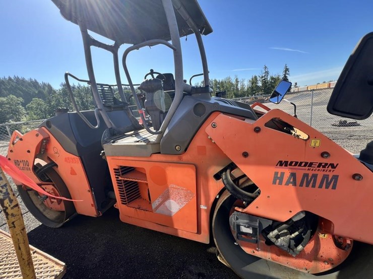 2011-hamm-hd110vo-image-6