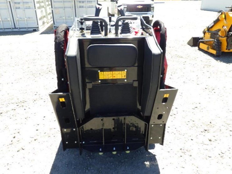 2026-sdlool-v1000-skid-steer-tracked-loader-image-9