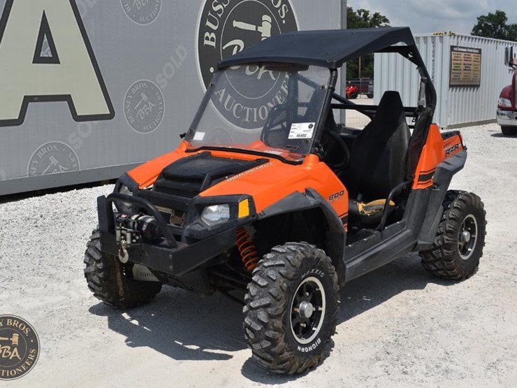 2010-polaris-ranger-image-1