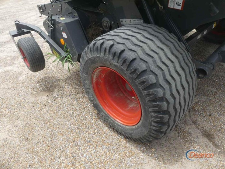 claas-variant-360-image-4