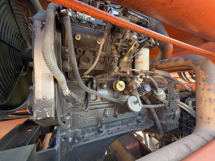 lull-international-644b-42-telehandler-image-25