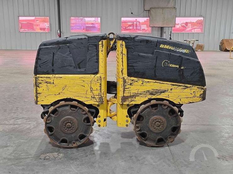 2019-bomag-bmp8500-image-6