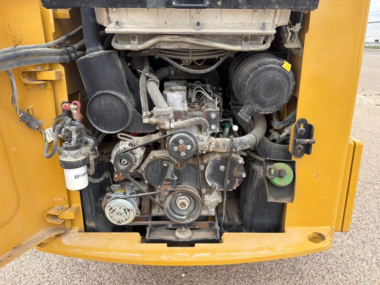 2012-caterpillar-262c-image-6