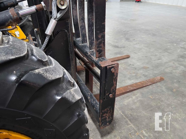 2020-jcb-930-image-11