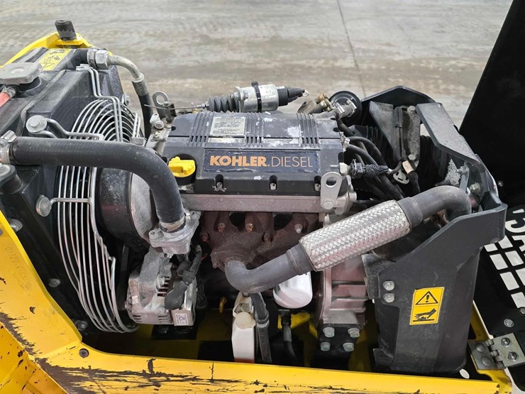 2019-bomag-bmp8500-image-12