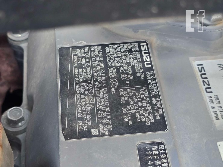 2018-deere-245g-lc-image-25