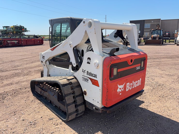 2017-bobcat-t650-image-7