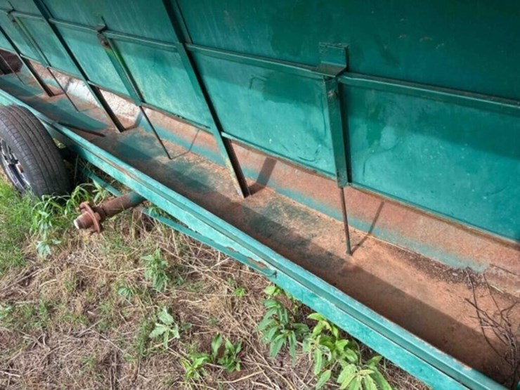 16'-oklahoma-pride-portable-feeder-image-3