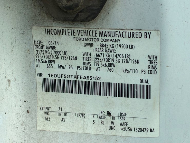 2015-ford-f550-image-11