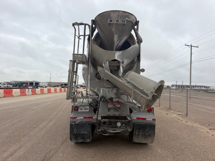 2016-kenworth-t880-image-9