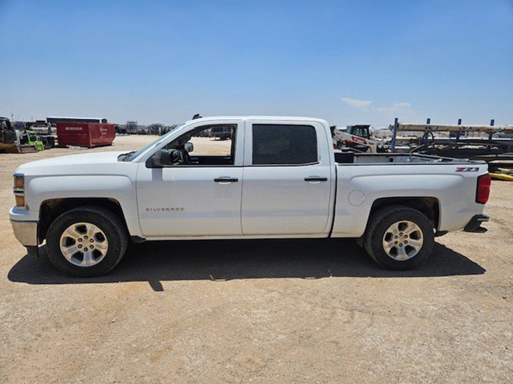 2014-chevrolet-1500-image-1