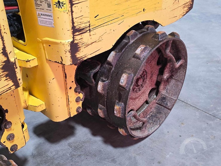 2019-bomag-bmp8500-image-11