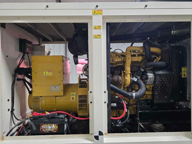 caterpillar-xq60-image-16