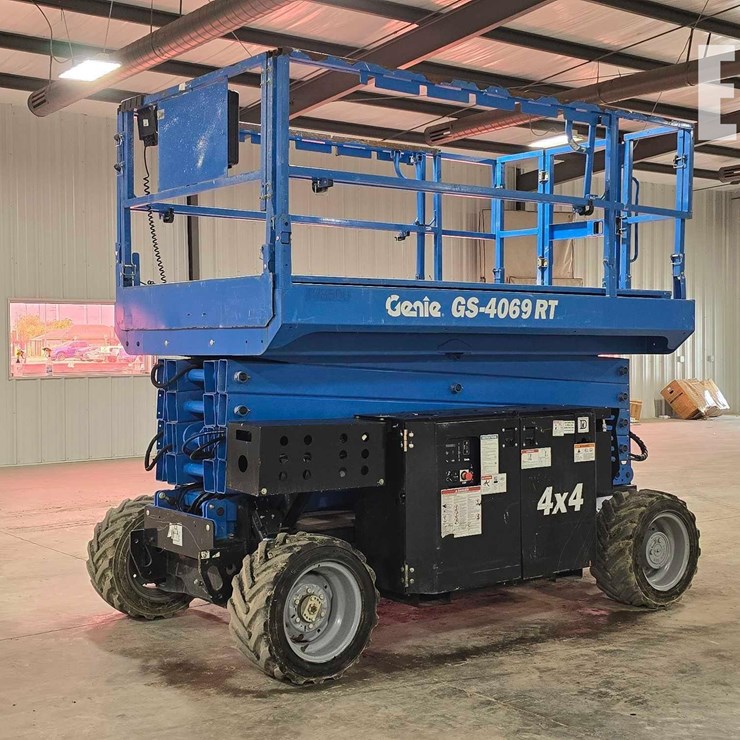 2018 GENIE GS4069RT