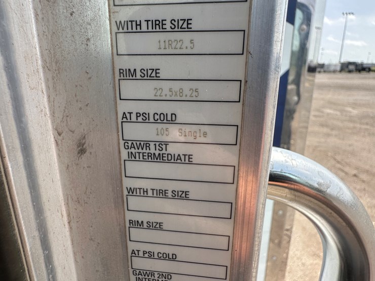 2012-kenworth-t370-image-26