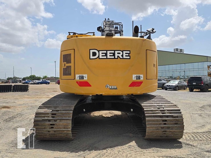 2018-deere-245g-lc-image-8
