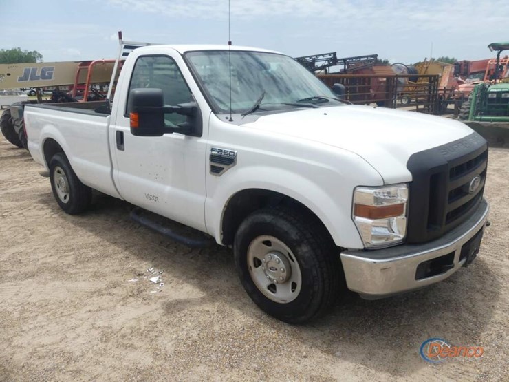2008-ford-f250-image-1