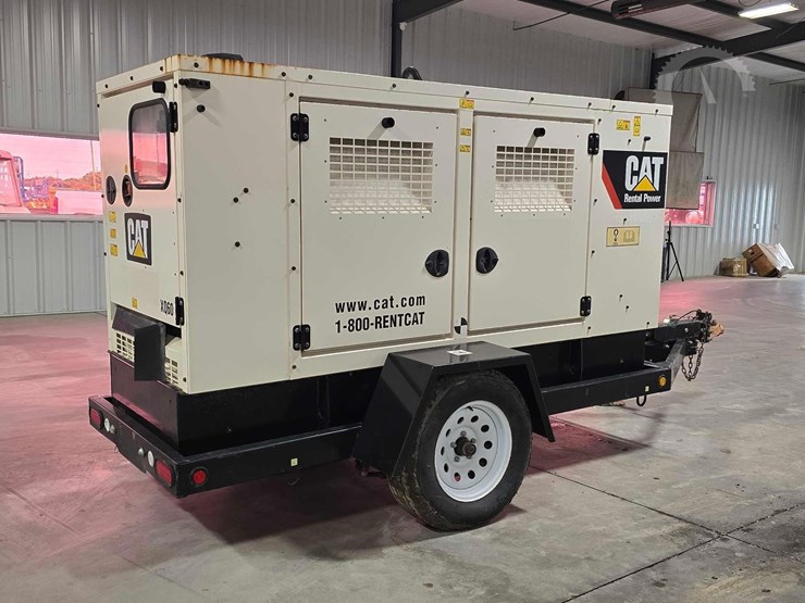 caterpillar-xq60-image-3