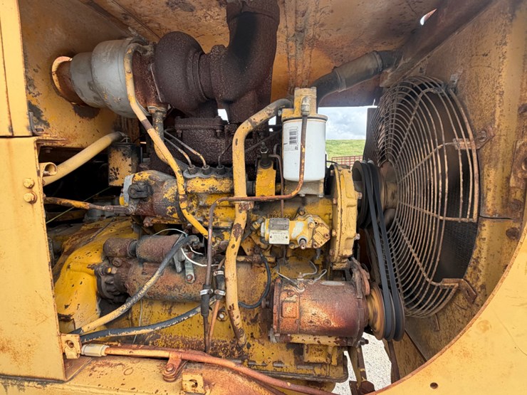 1968-caterpillar-950-image-9
