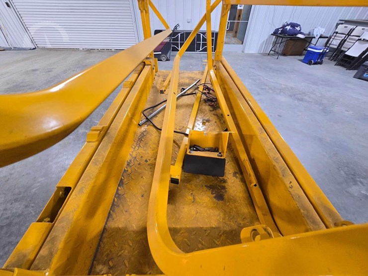 2023-jcb-s1930e-image-10