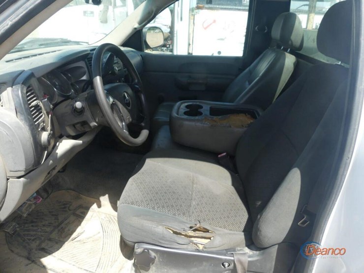 2009-chevrolet-2500hd-image-7