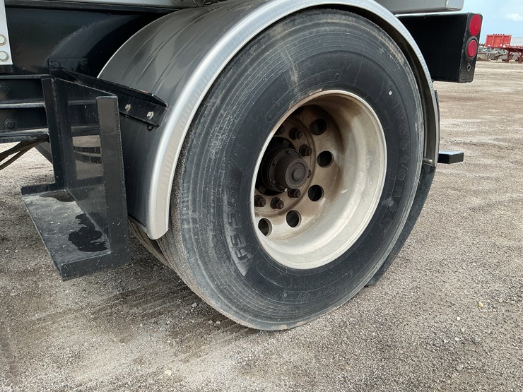 2012-cummins-qsx15-image-22