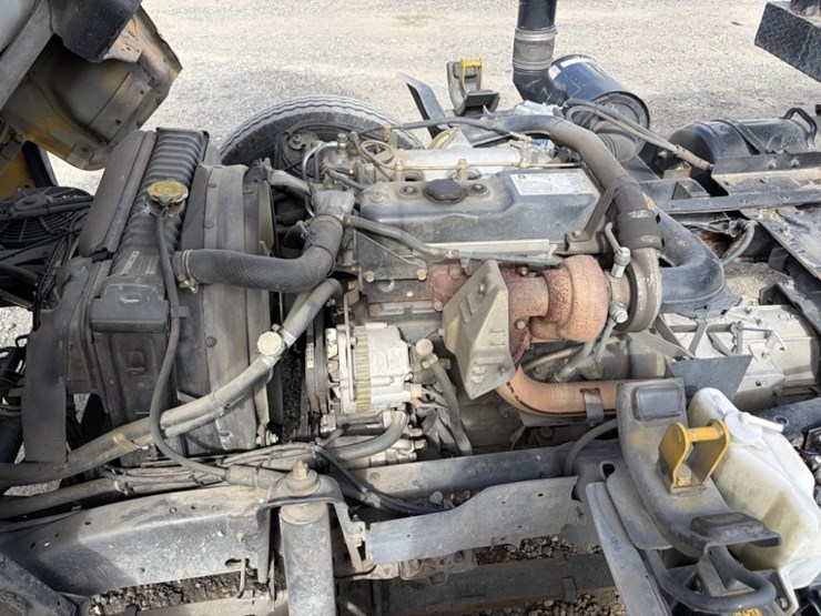 1989-isuzu-npr-image-11