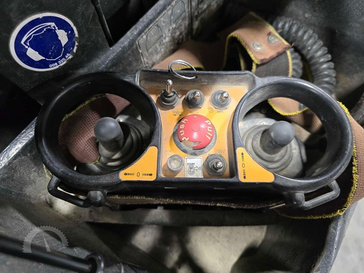 2019-bomag-bmp8500-image-18
