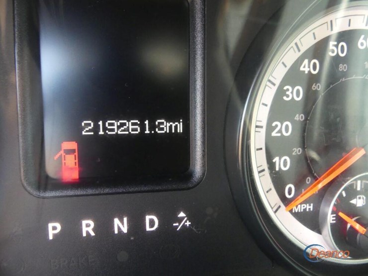 2015-dodge-ram-3500hd-image-11