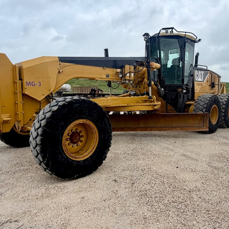 2012 CATERPILLAR 14M