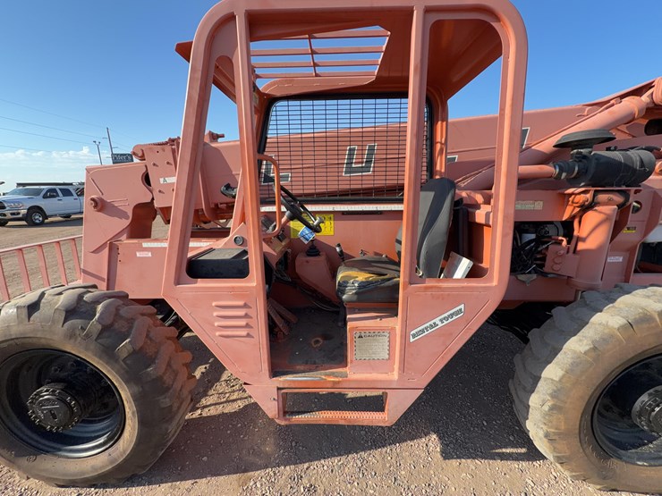 lull-international-644b-42-telehandler-image-14