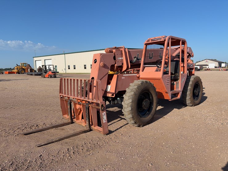 lull-international-644b-42-telehandler-image-1