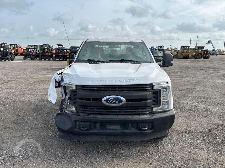 2019-ford-f250-image-7
