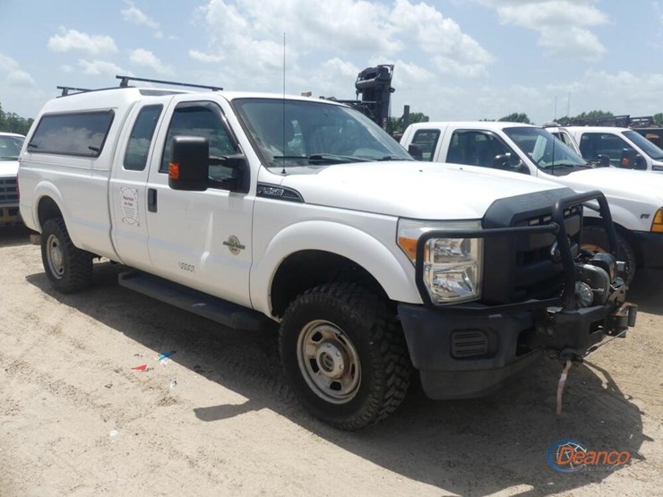 2015-ford-f350-image-1