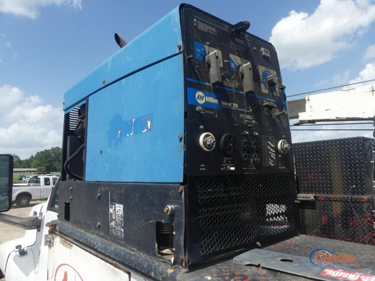 2005-miller-bobcat-225-image-5
