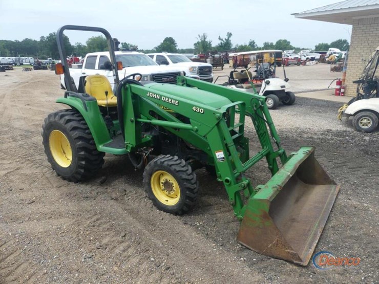 john-deere-4400-image-1