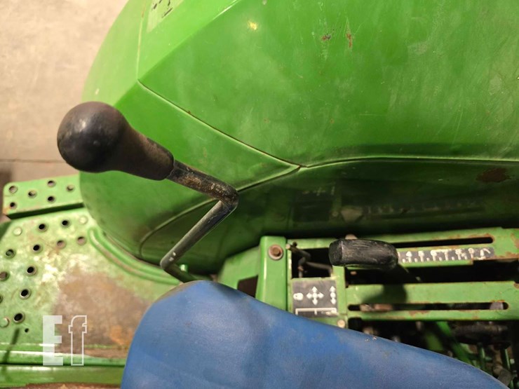 2005-john-deere-990-image-25