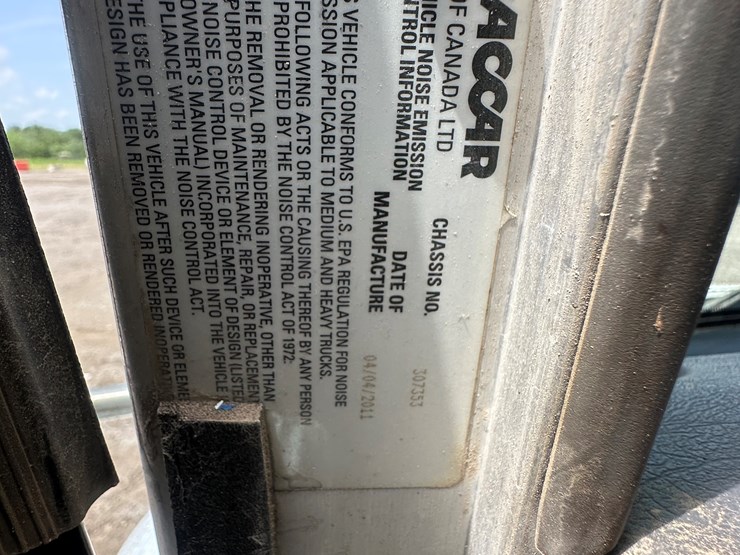 2012-kenworth-t370-image-24