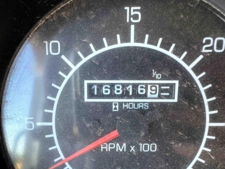 2010-kenworth-t370-image-33