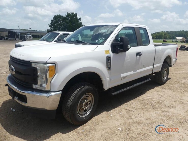 2017-ford-f250-image-12