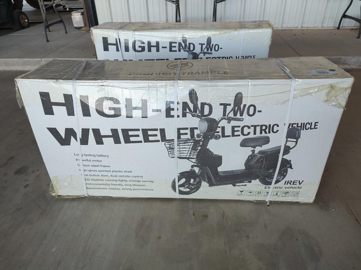 irev-high-end-two-wheel-electric-scooter-image-1