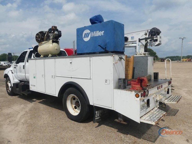 2006-ford-f650-image-3