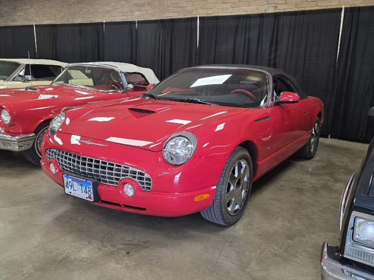 2003-ford-thunderbird-roadster-image-3