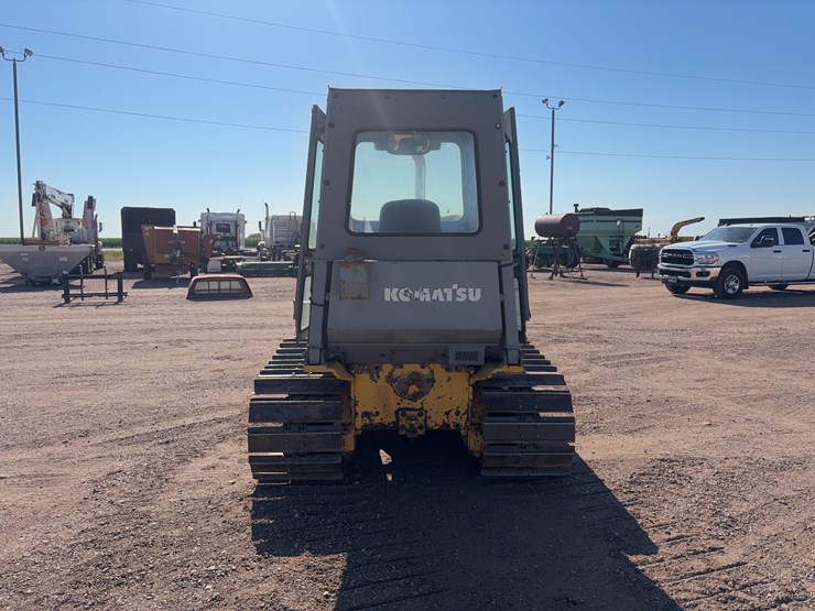 2002-komatsu-d38p-dozer-image-6