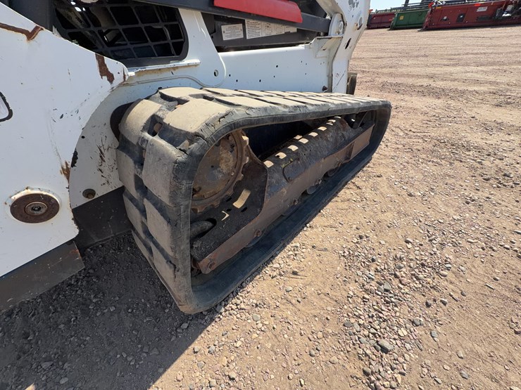 2017-bobcat-t650-image-15