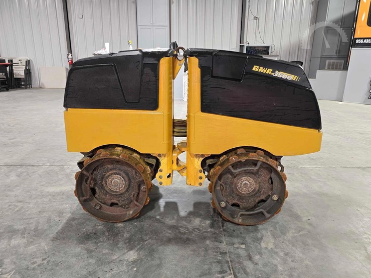 2021-bomag-bmp8500-image-6